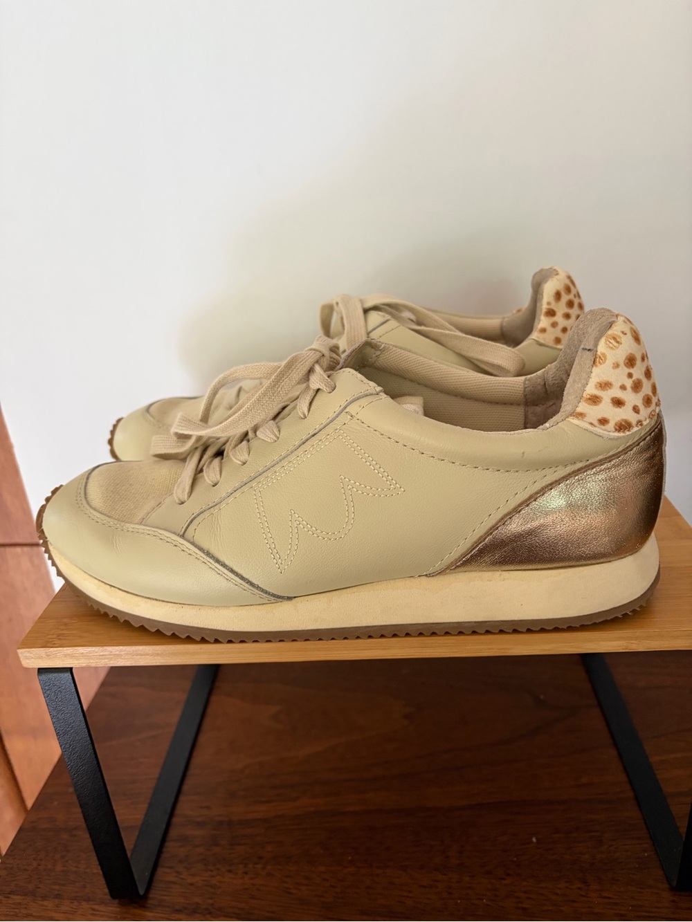 Birdies The Roadrunner Low-Top Sneakers Metallic Gold Heel & Leopard Accent